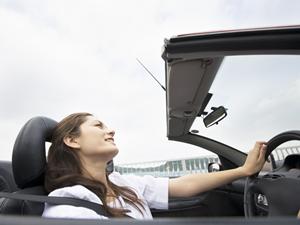 合宿免許の費用や相場を知る方法を解説！
