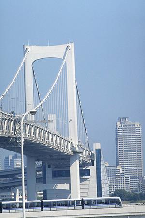 スタッフの対応や説明に定評がある業者