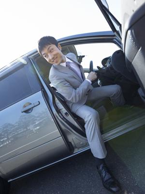 【公式】ティーバイティーガレージ 車買取・車査定サービス｜全国無料出張査定・買取りの安心サポート